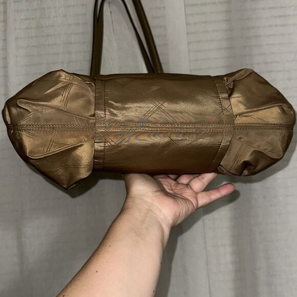 FREE w/bundle Vera Bradley Light Brown Tan Nylon Tote Faux Leather Combo - Picture 4 of 16